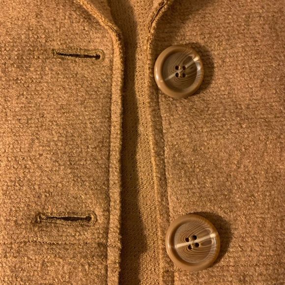 NWT - CHICOS || Polyester WOOL Caramel Button Up Warm jacket - Picture 4 of 7